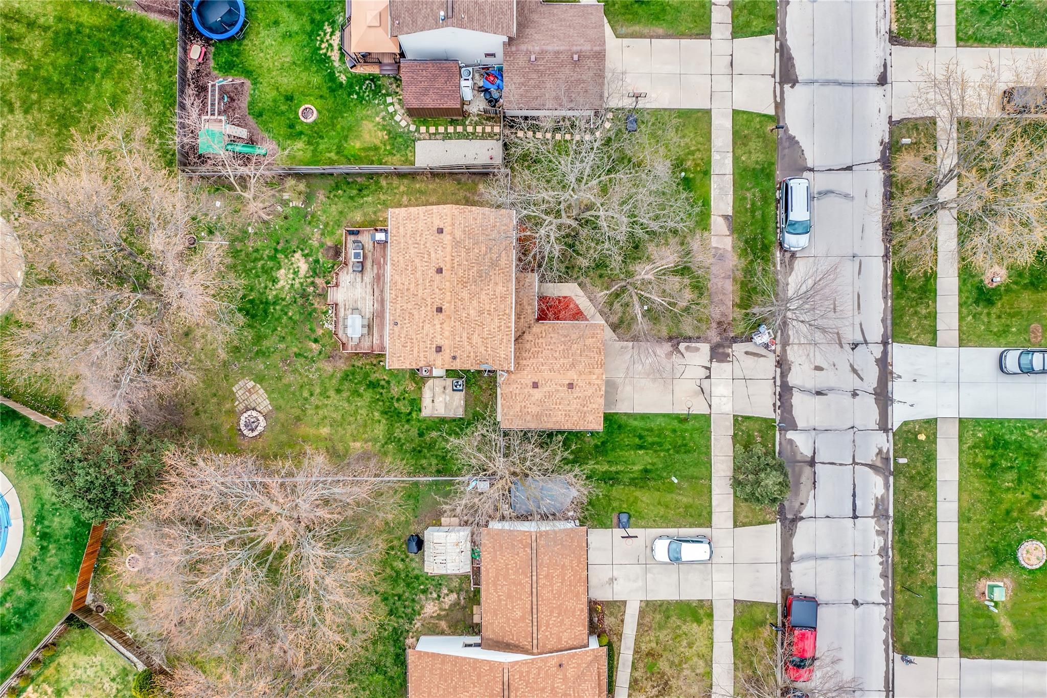 51801 Fox Pointe Drive