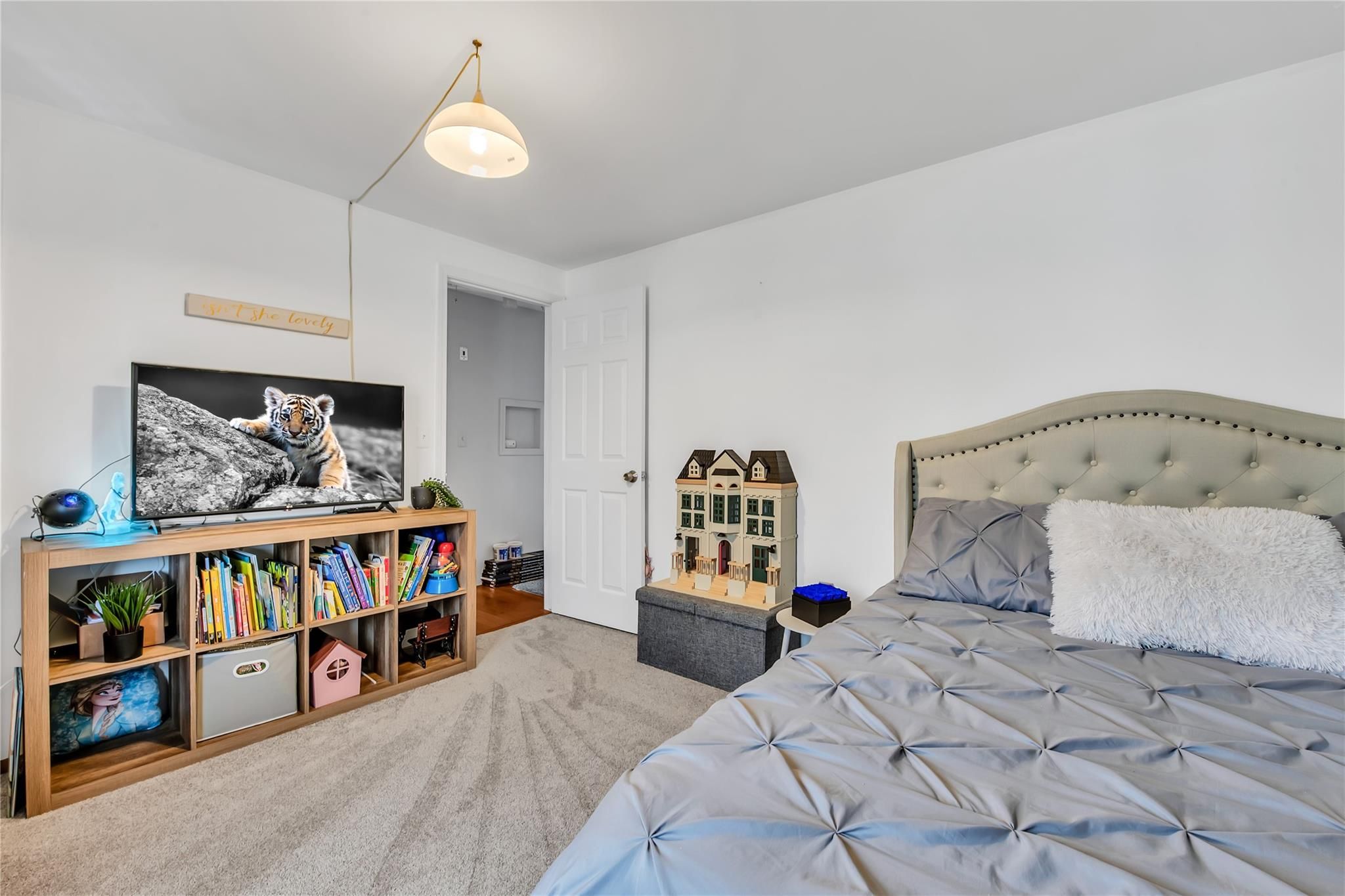 51801 Fox Pointe Drive