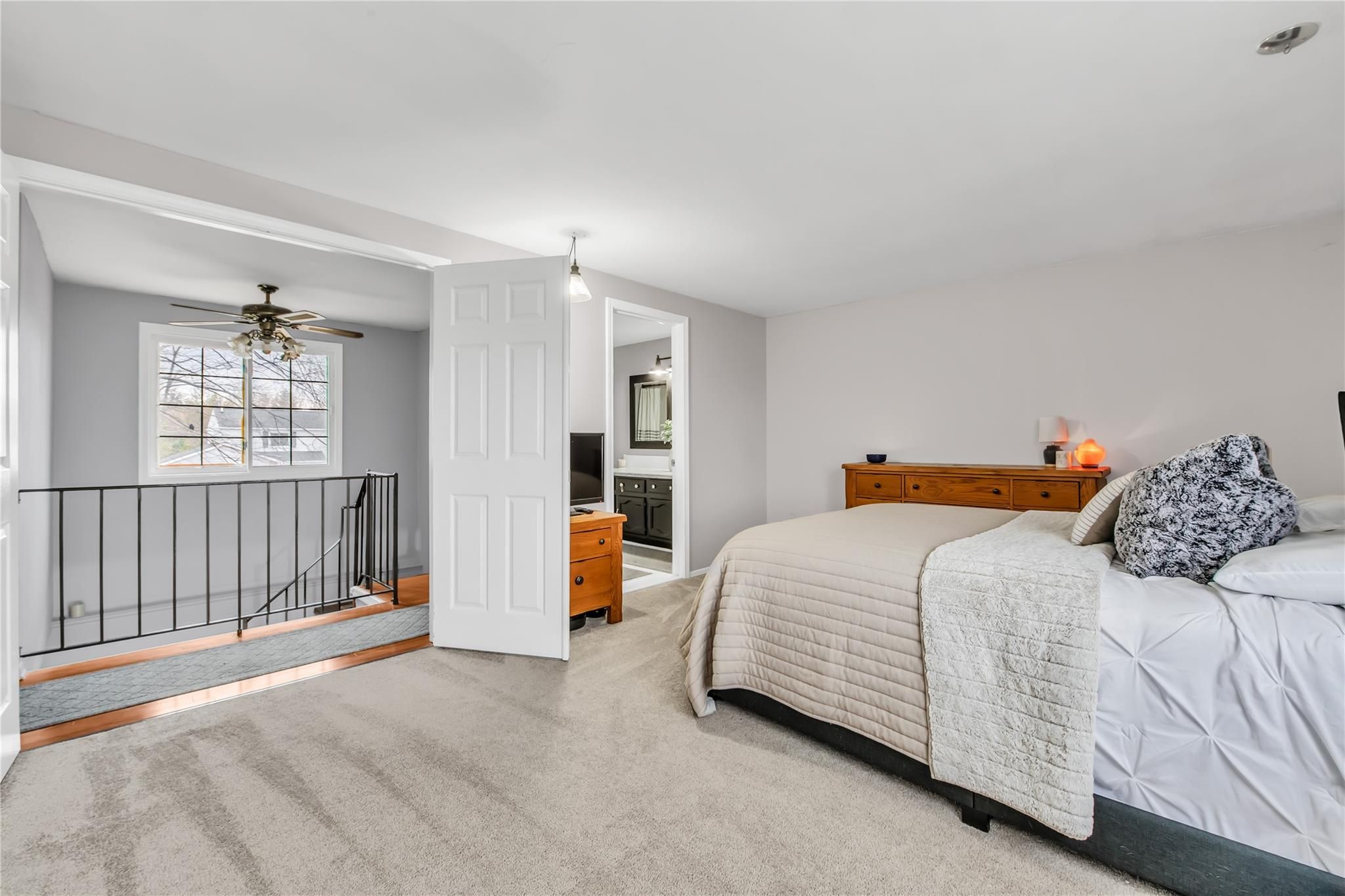 51801 Fox Pointe Drive