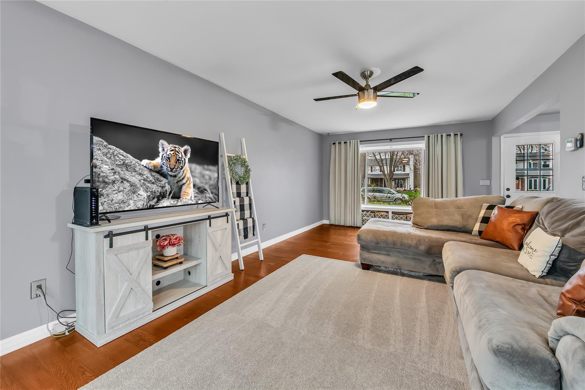 51801 Fox Pointe Drive