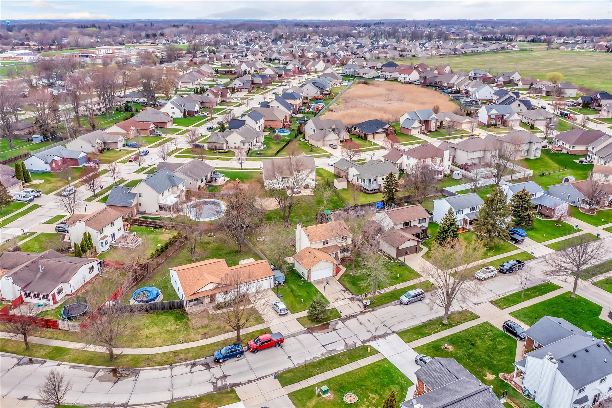 51801 Fox Pointe Drive