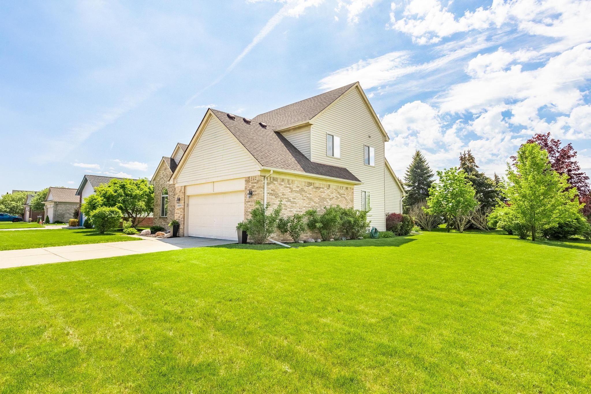 31550 Hiddenbrook Drive