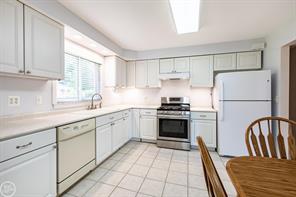 37465 Edgewood