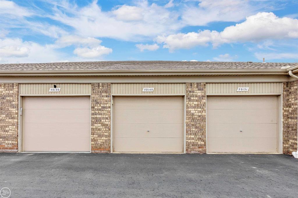 59145 Poplar Ct