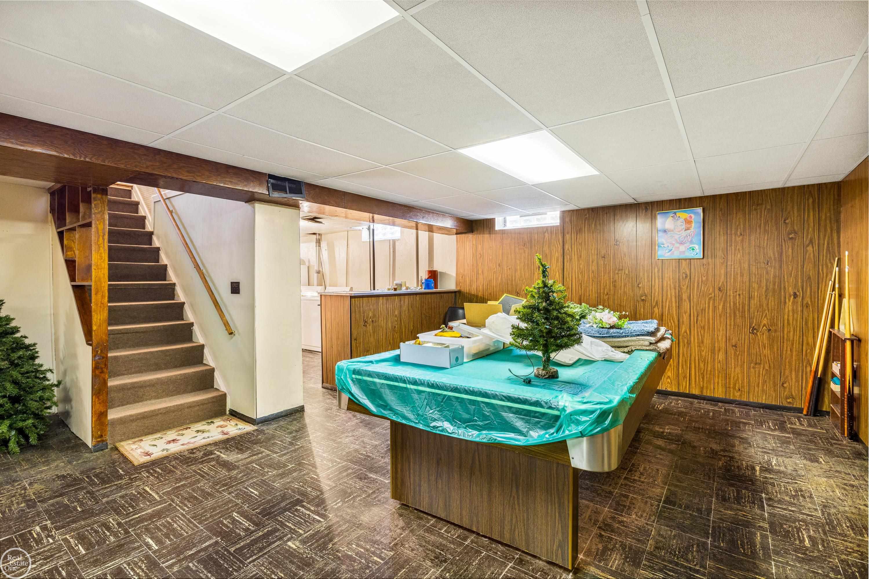 21613 Centennial
