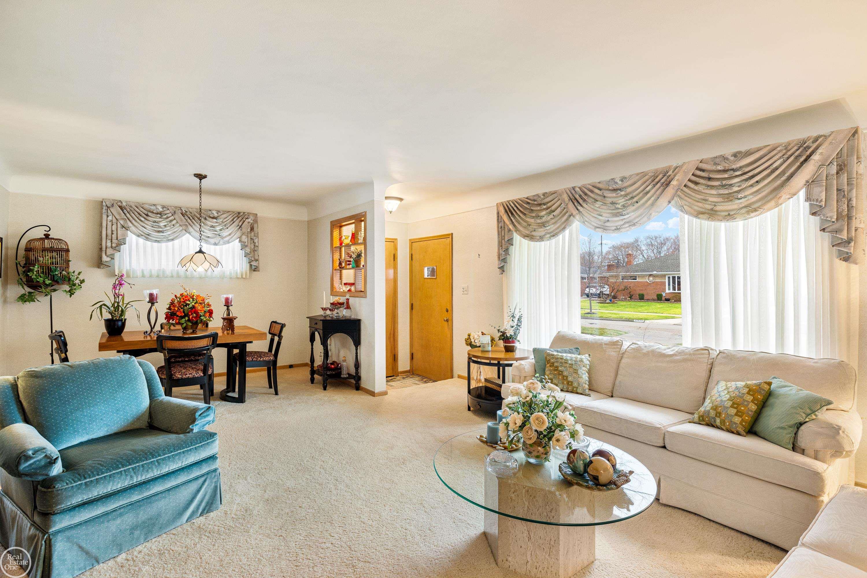 21613 Centennial