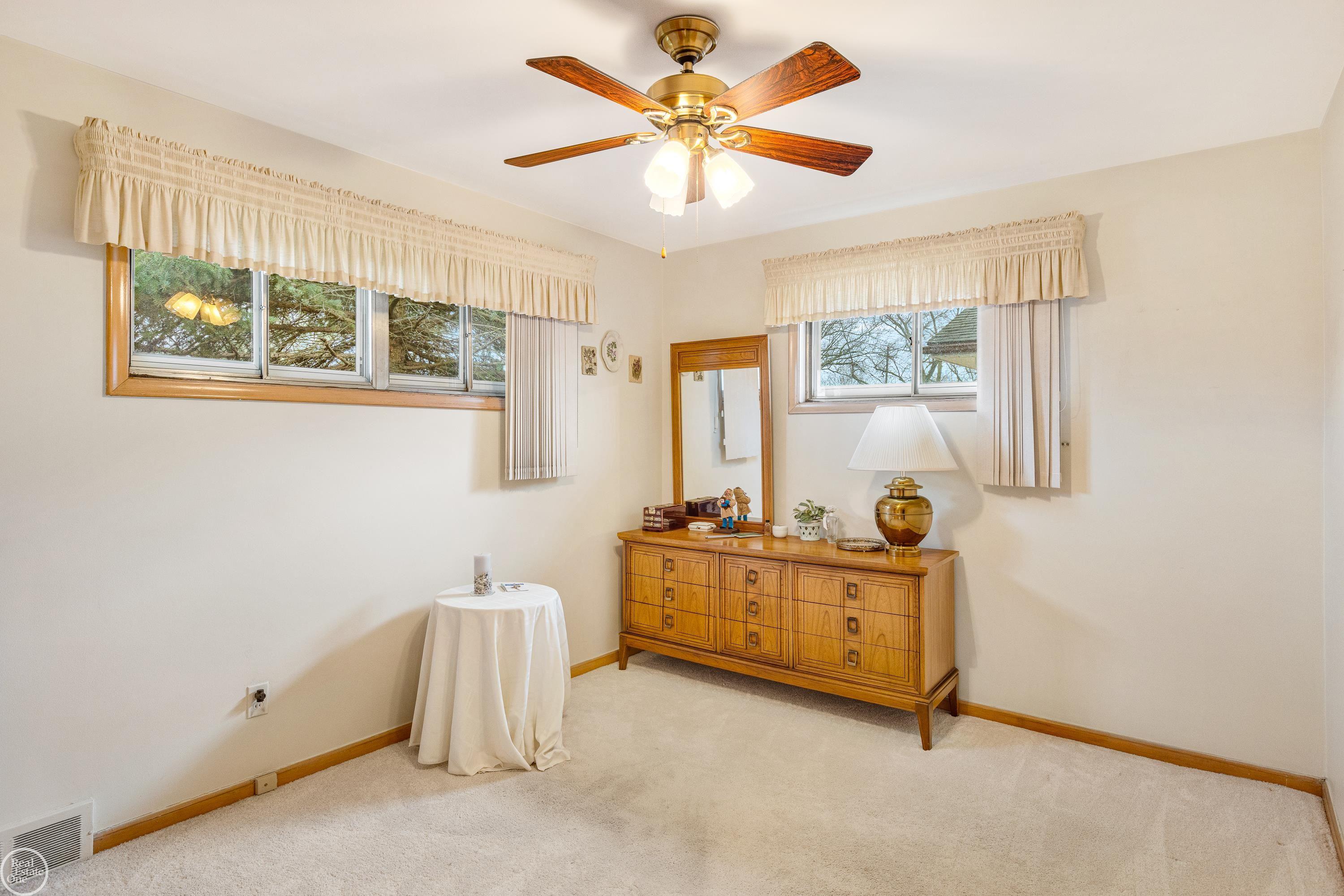 21613 Centennial