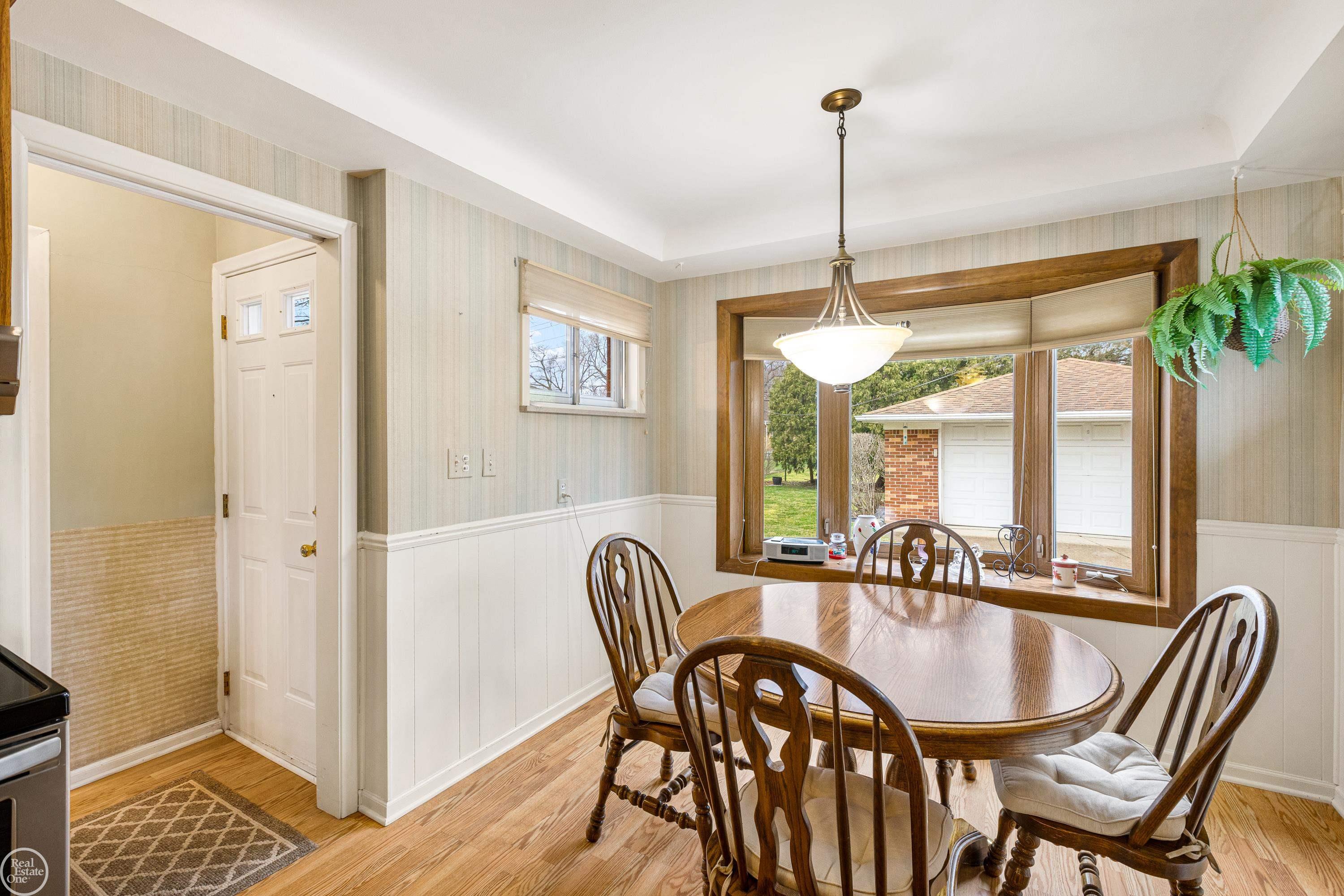 21613 Centennial