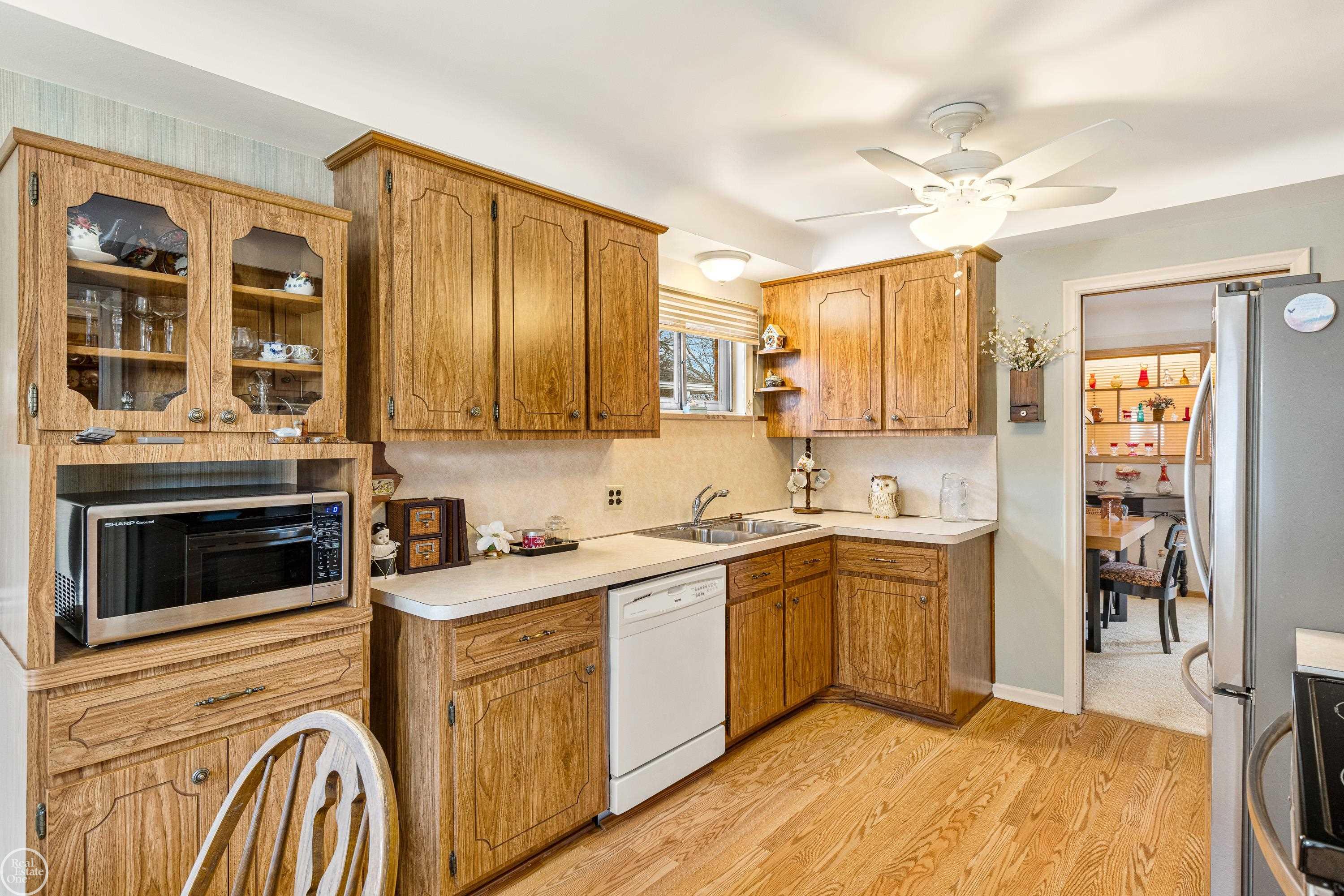 21613 Centennial
