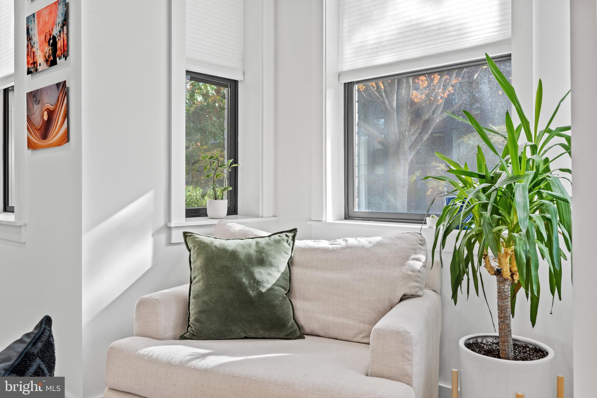 610 I STREET NE Unit: 610