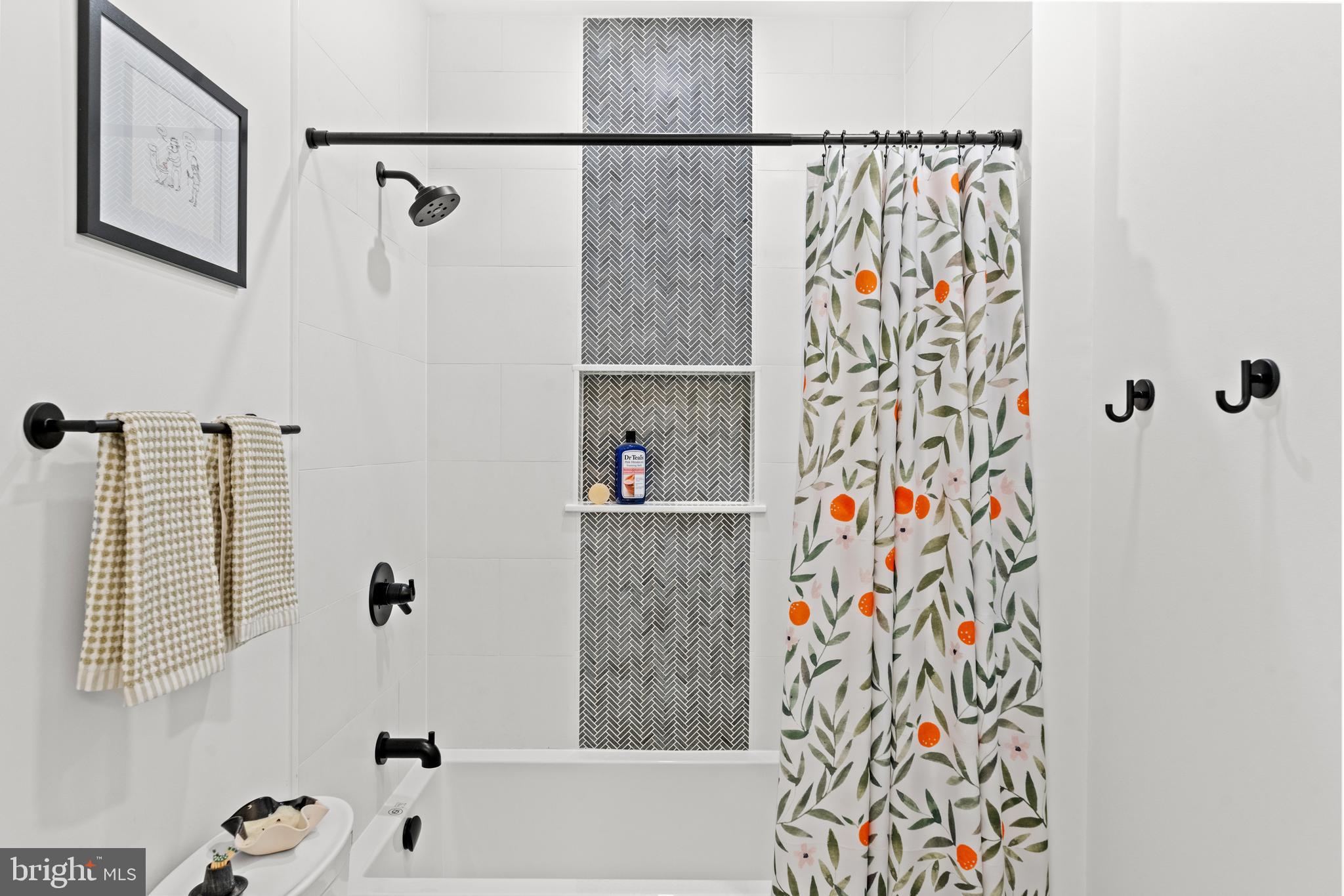 610 I STREET NE Unit: 610