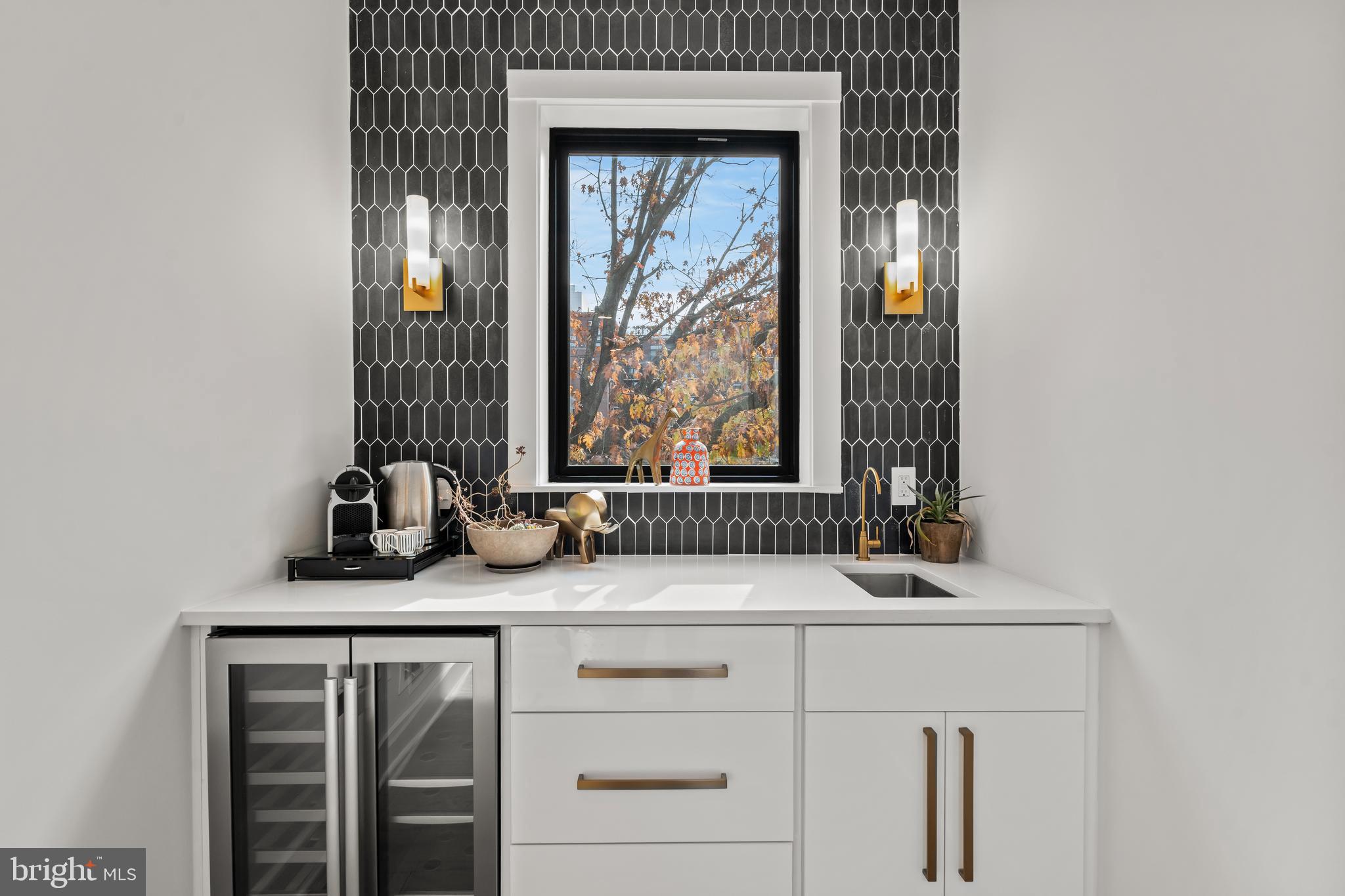 610 I STREET NE Unit: 610