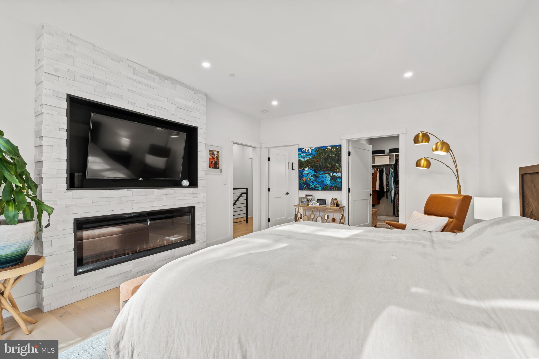 610 I STREET NE Unit: 610