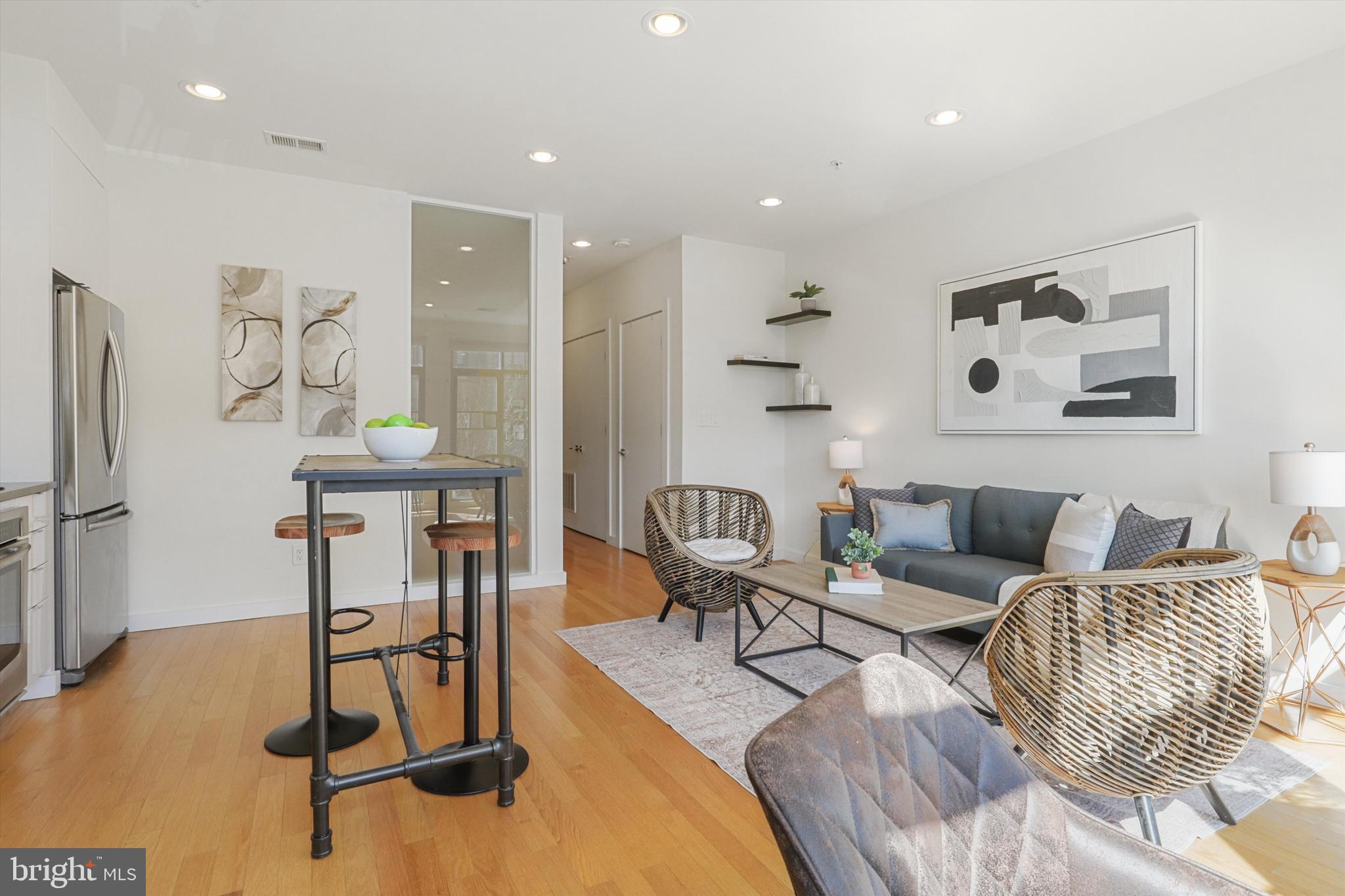 435 R ST NW #201