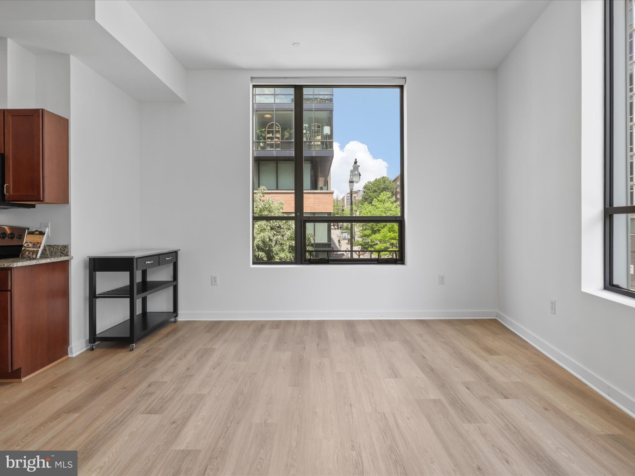 1414 BELMONT ST NW #204
