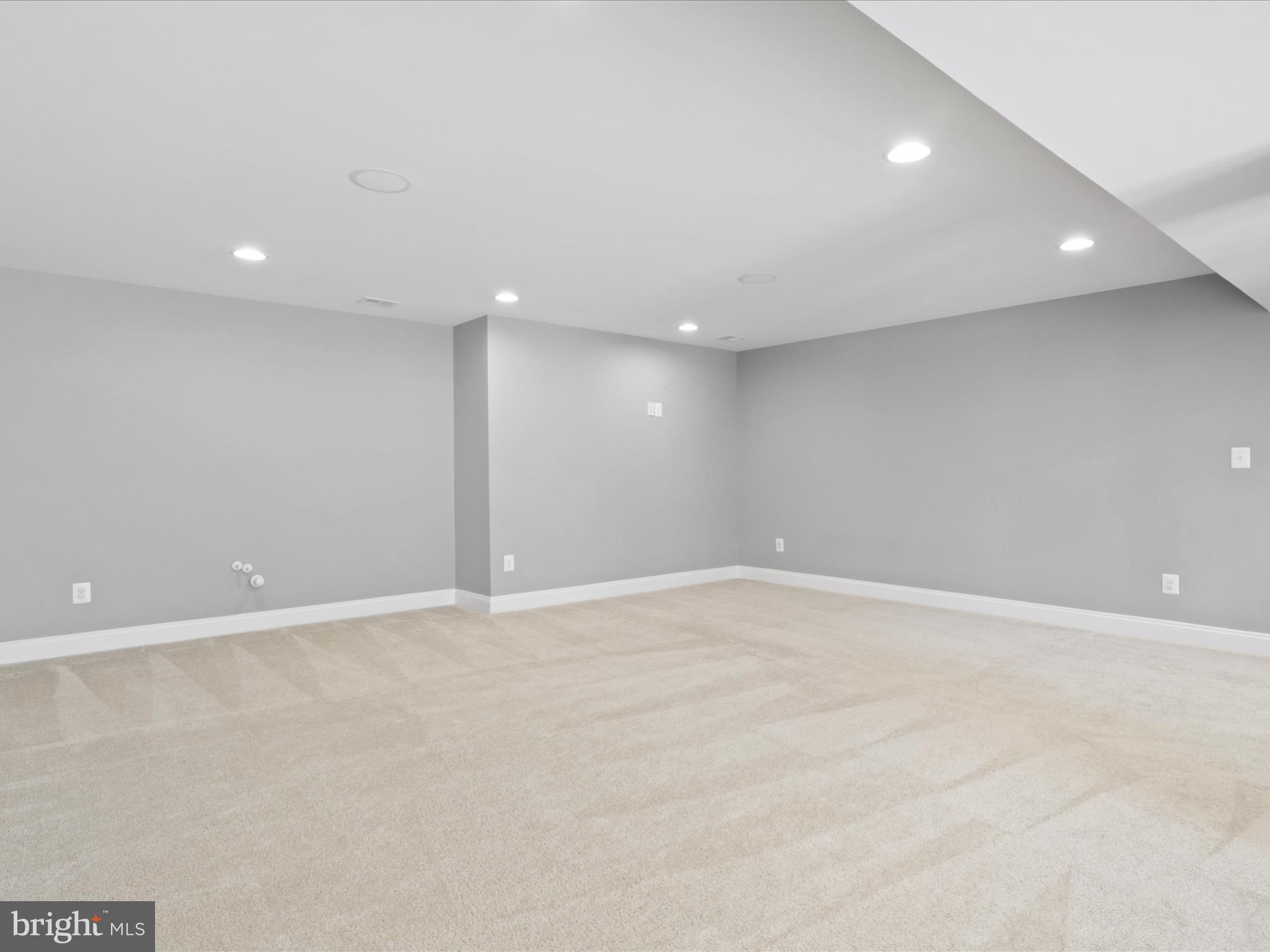 41595 Revival Dr