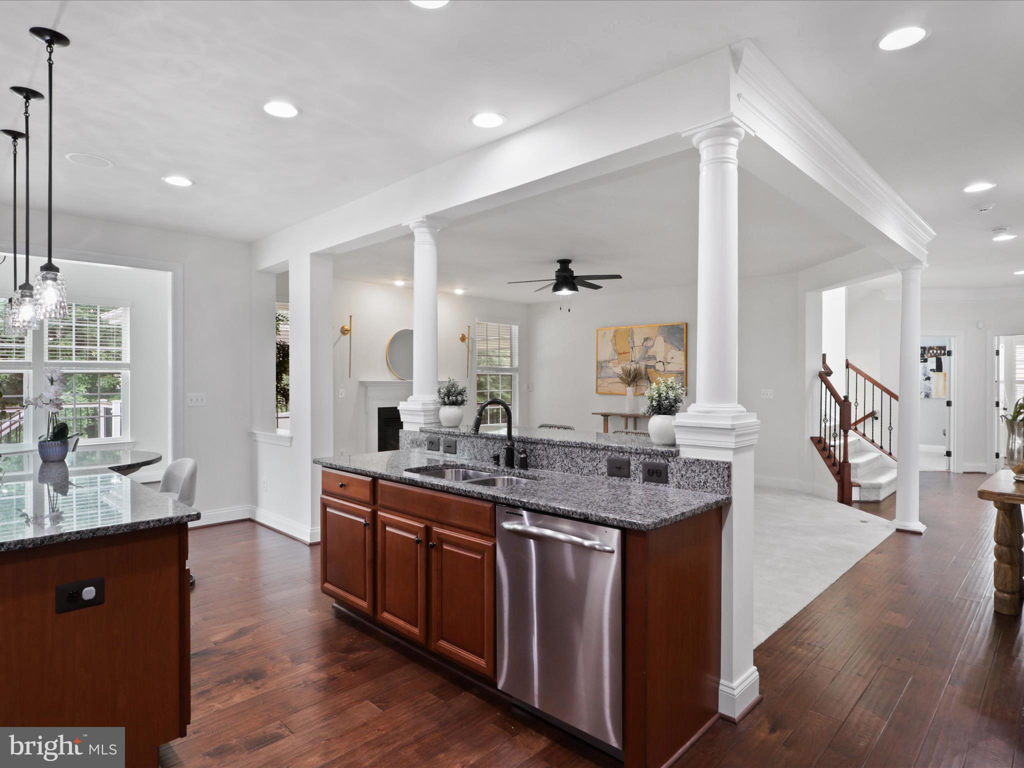 41595 Revival Dr