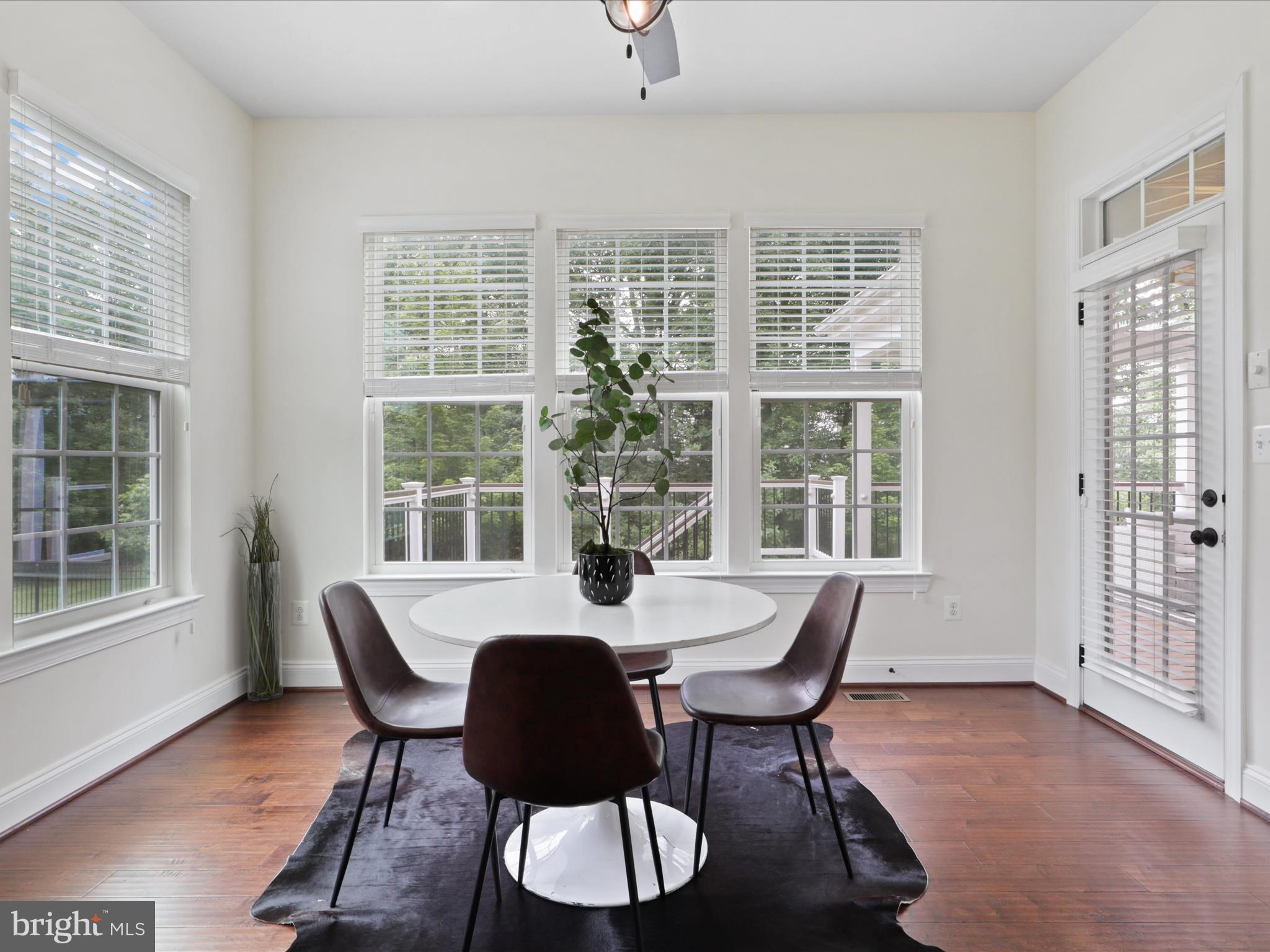 41595 Revival Dr