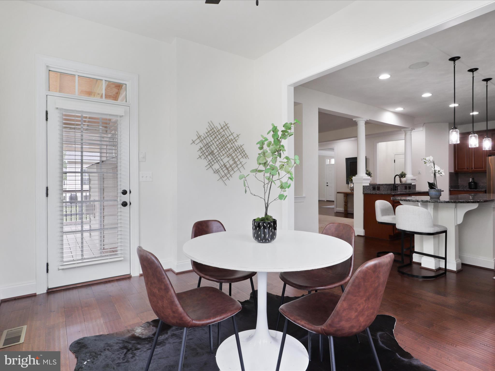 41595 Revival Dr