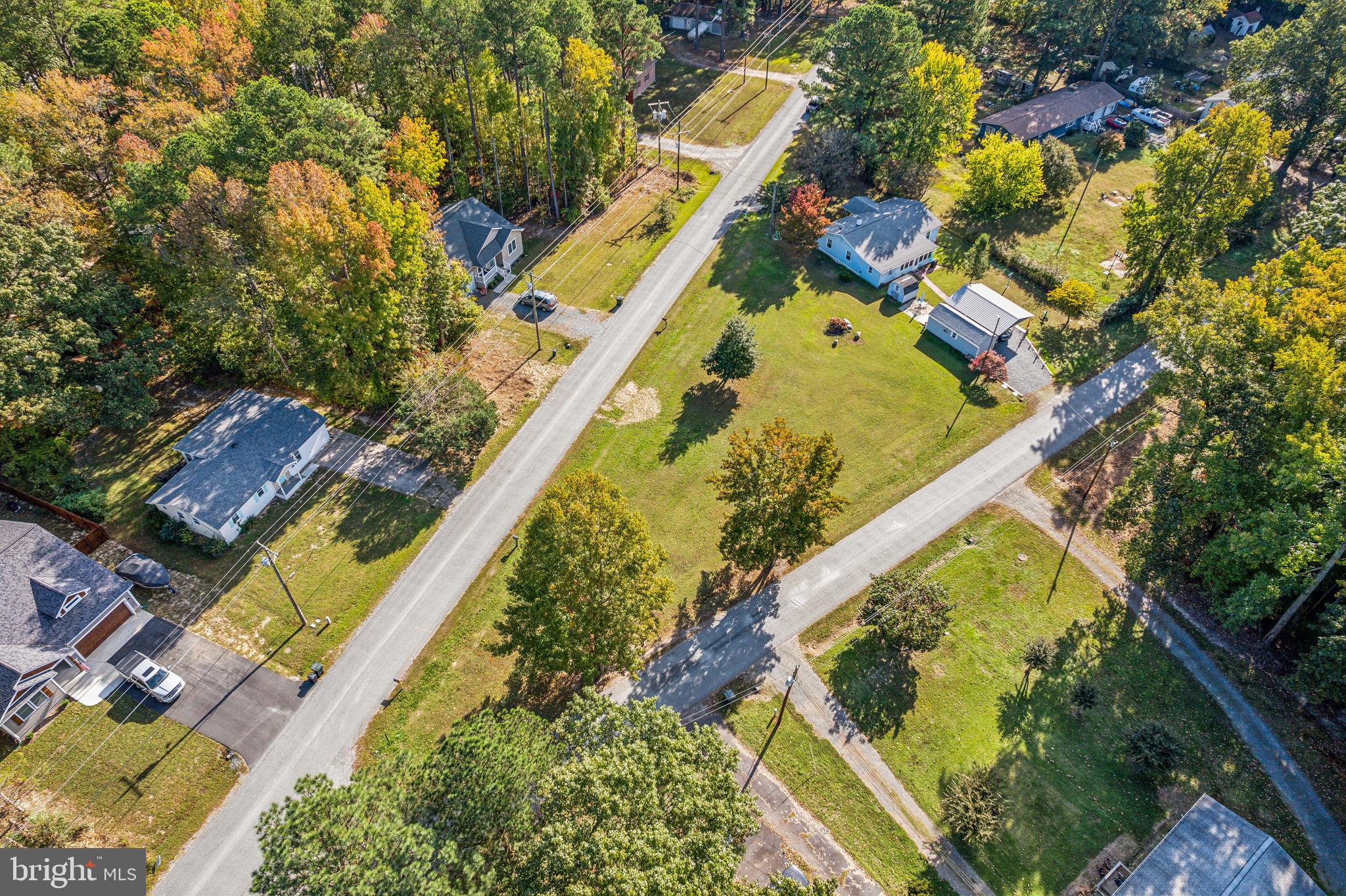 000 Lakeview Dr