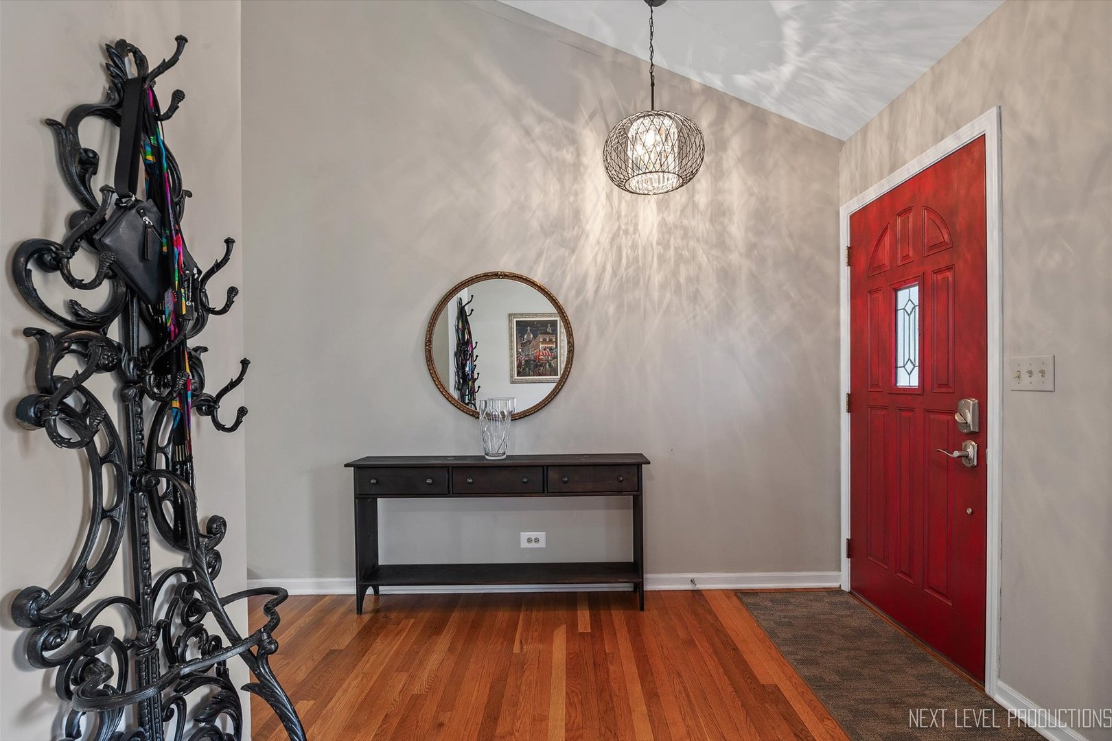 609 Maple Avenue