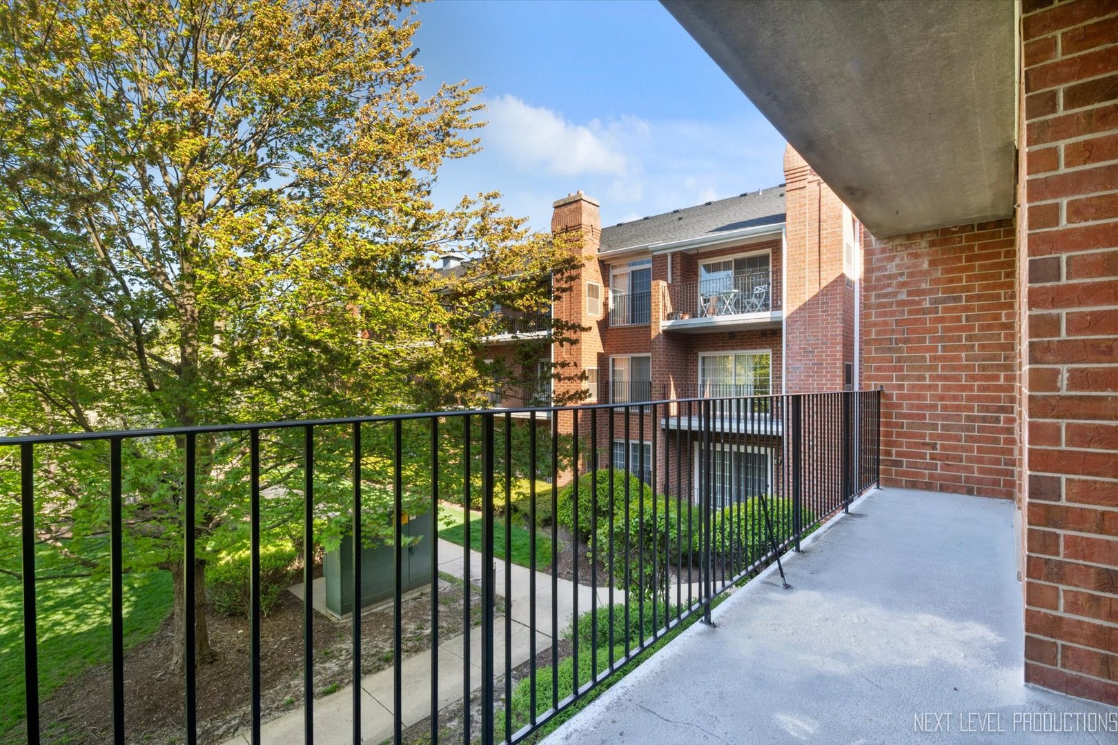 165 Hunt Club Drive Unit: 165