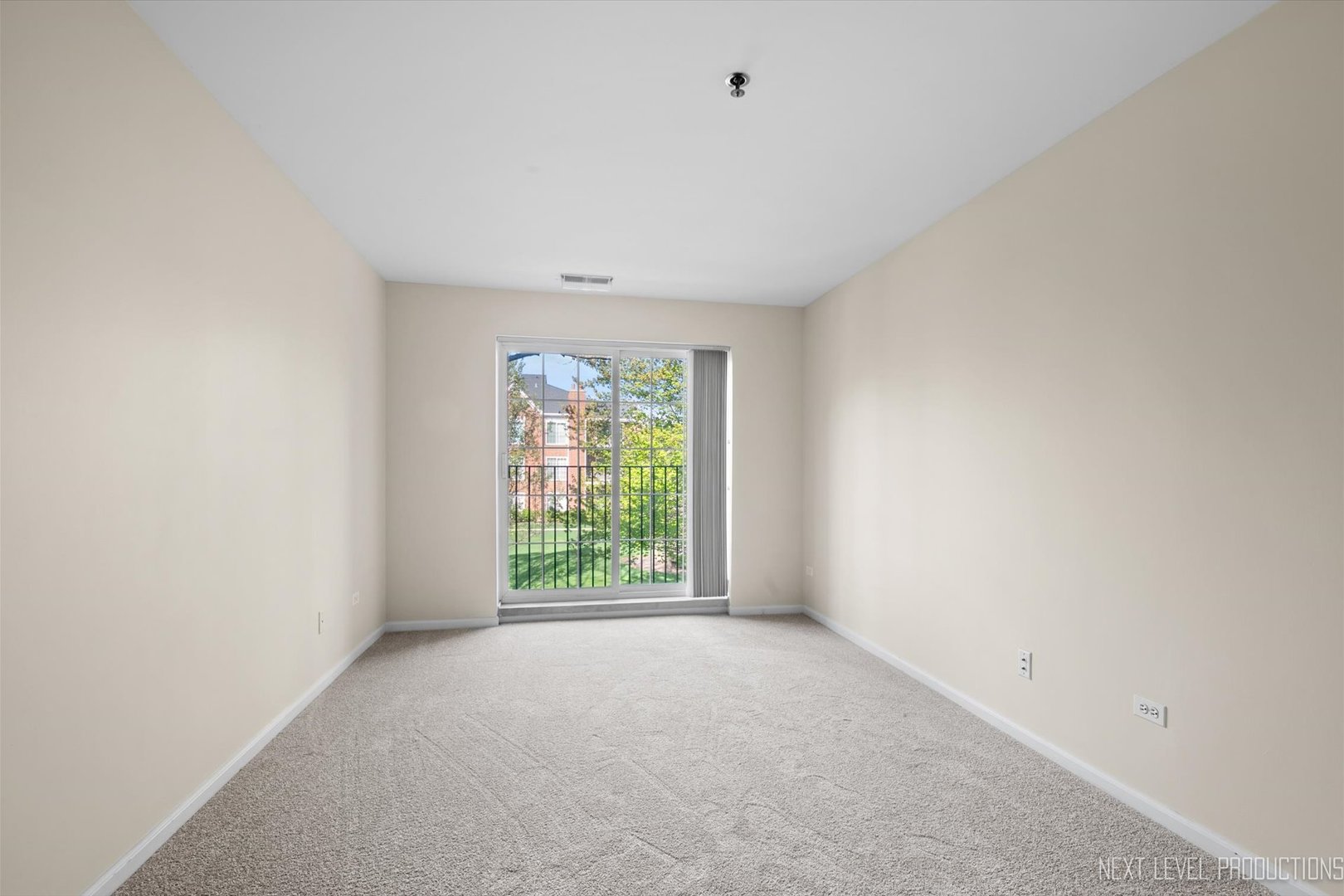 165 Hunt Club Drive Unit: 165