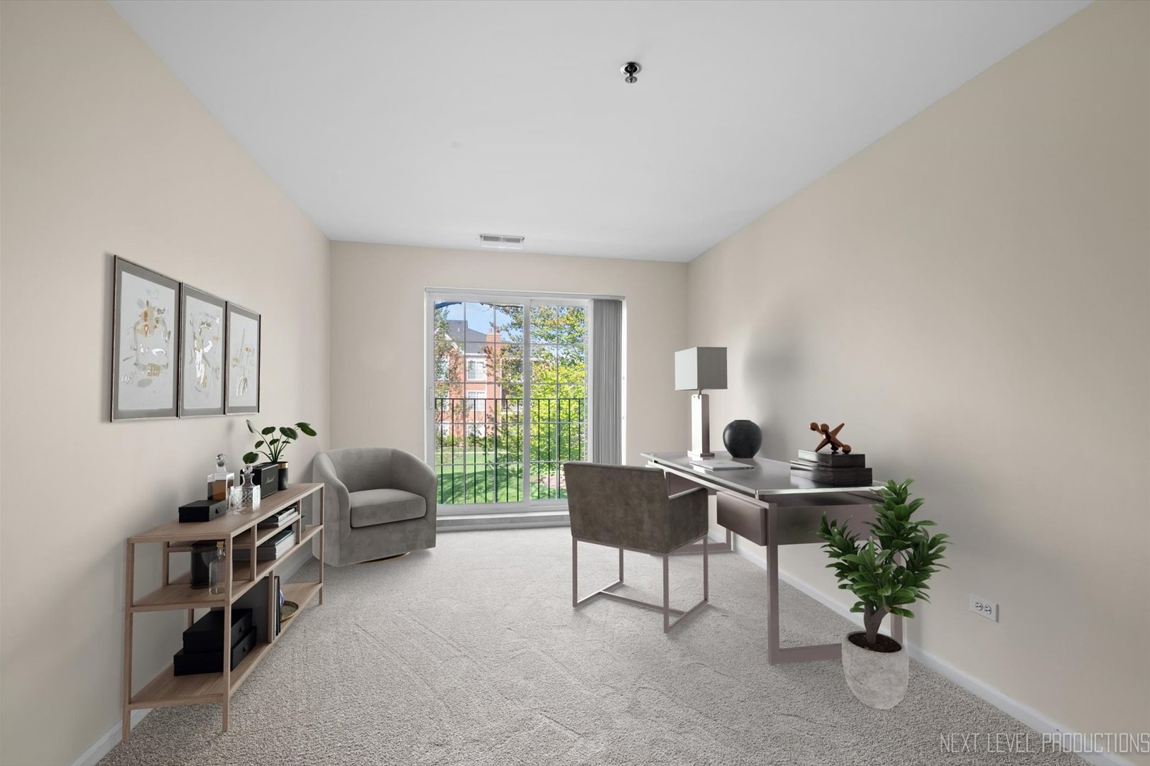 165 Hunt Club Drive Unit: 165