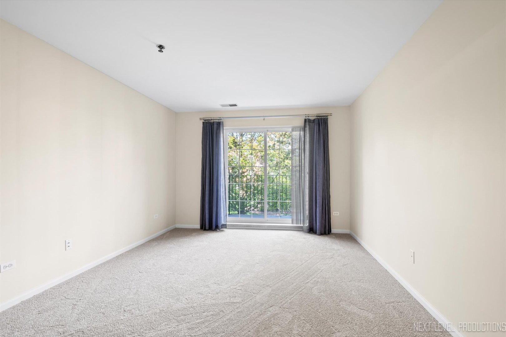 165 Hunt Club Drive Unit: 165