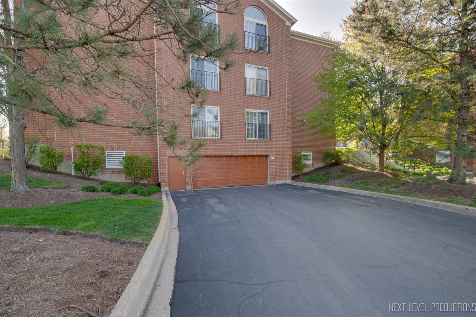 165 Hunt Club Drive Unit: 165