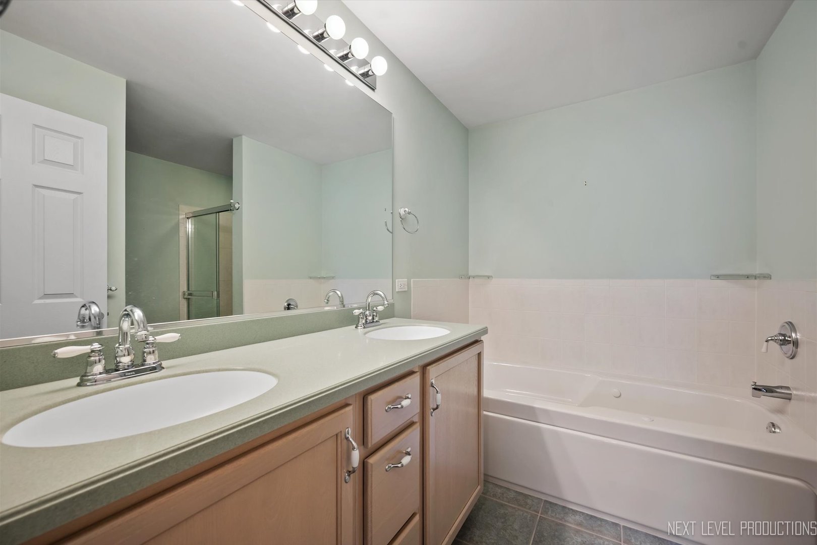 3114 Raphael Court