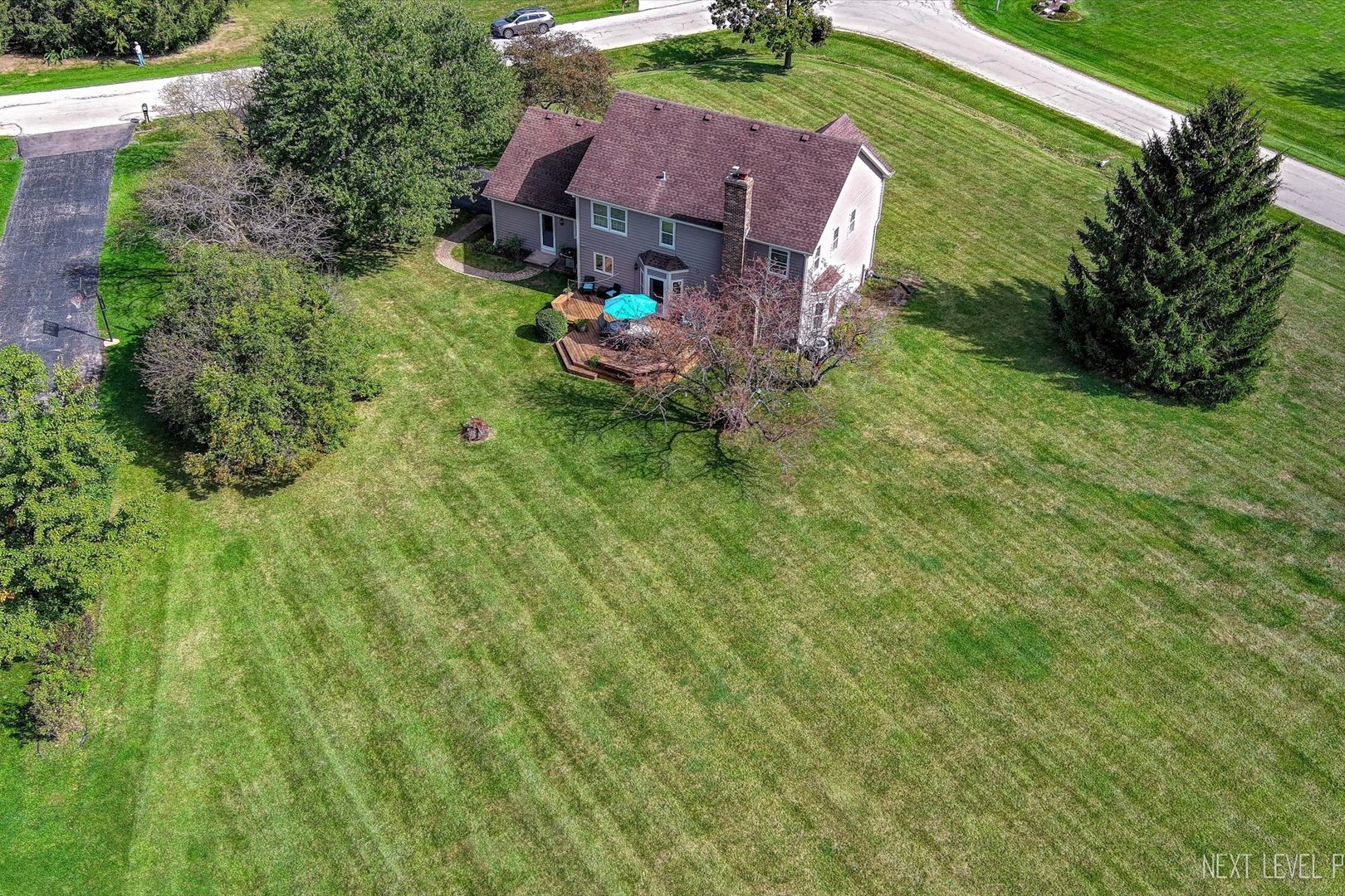 39W851 Deer Run Drive