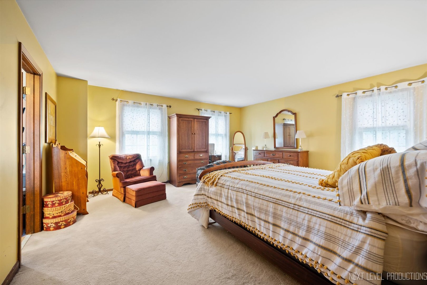 39W851 Deer Run Drive