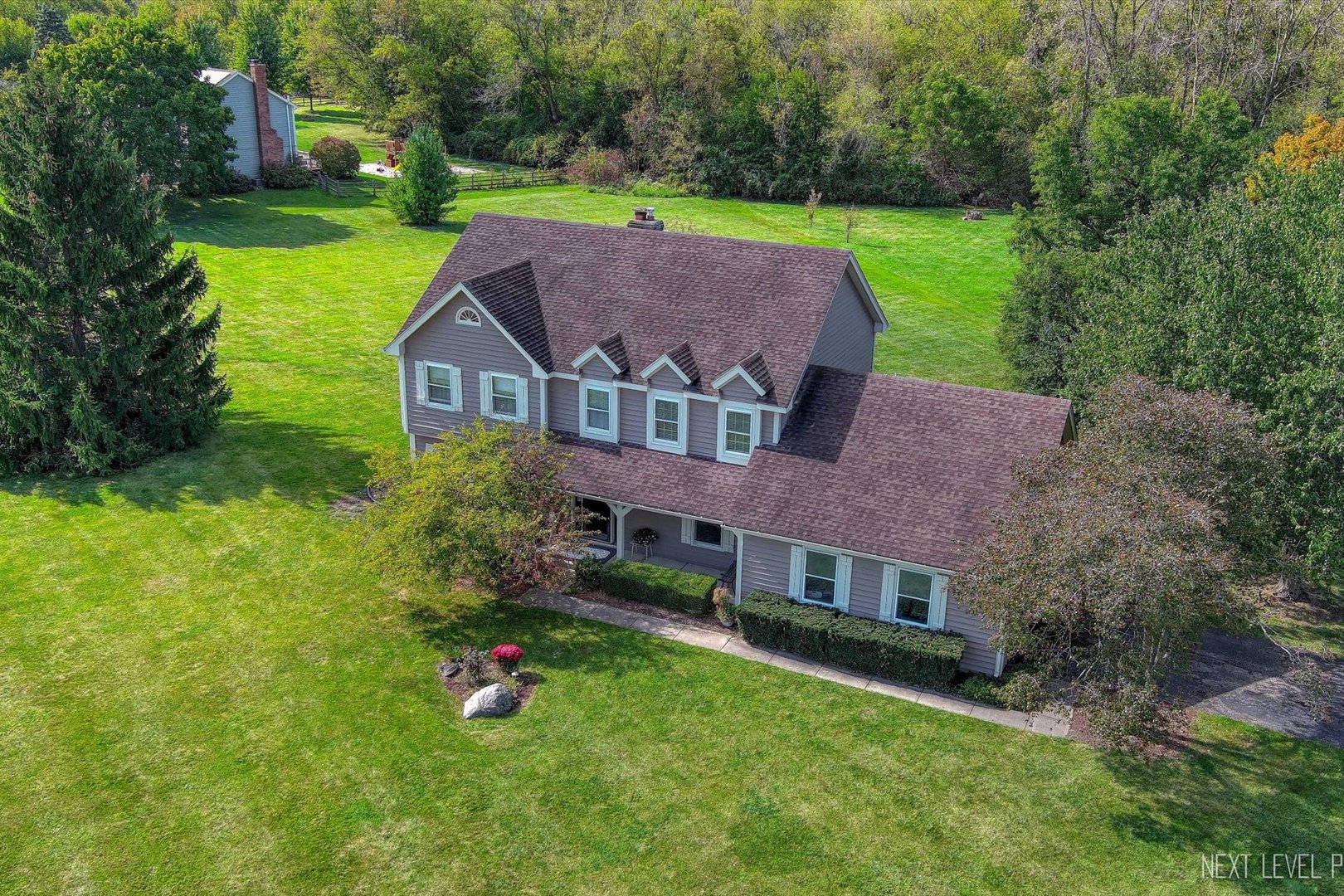 39W851 Deer Run Drive
