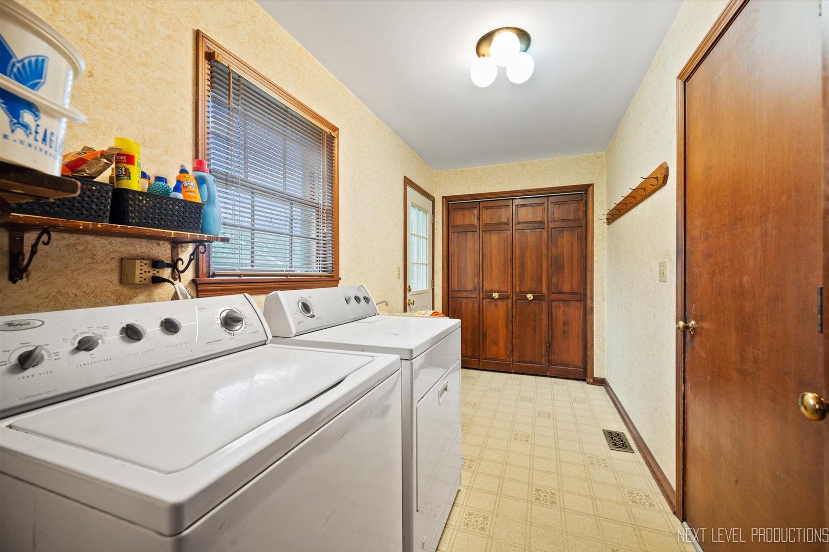 39W851 Deer Run Drive