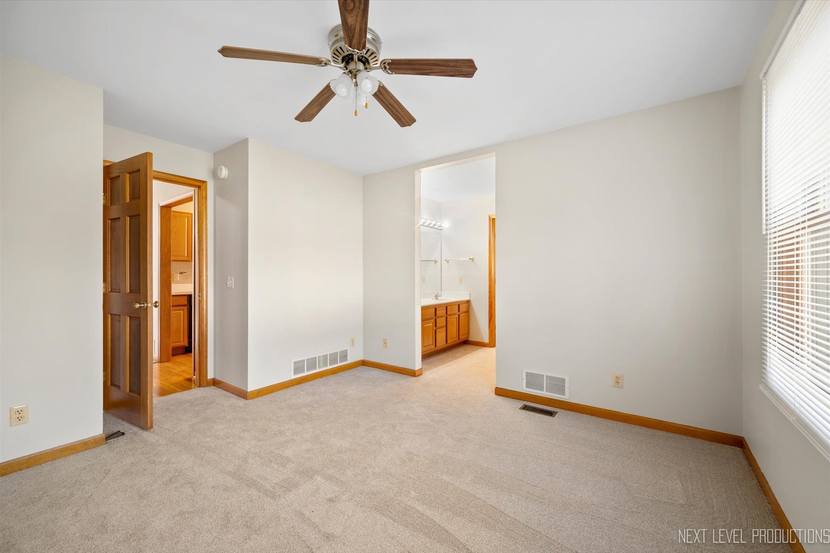860 Warne Court