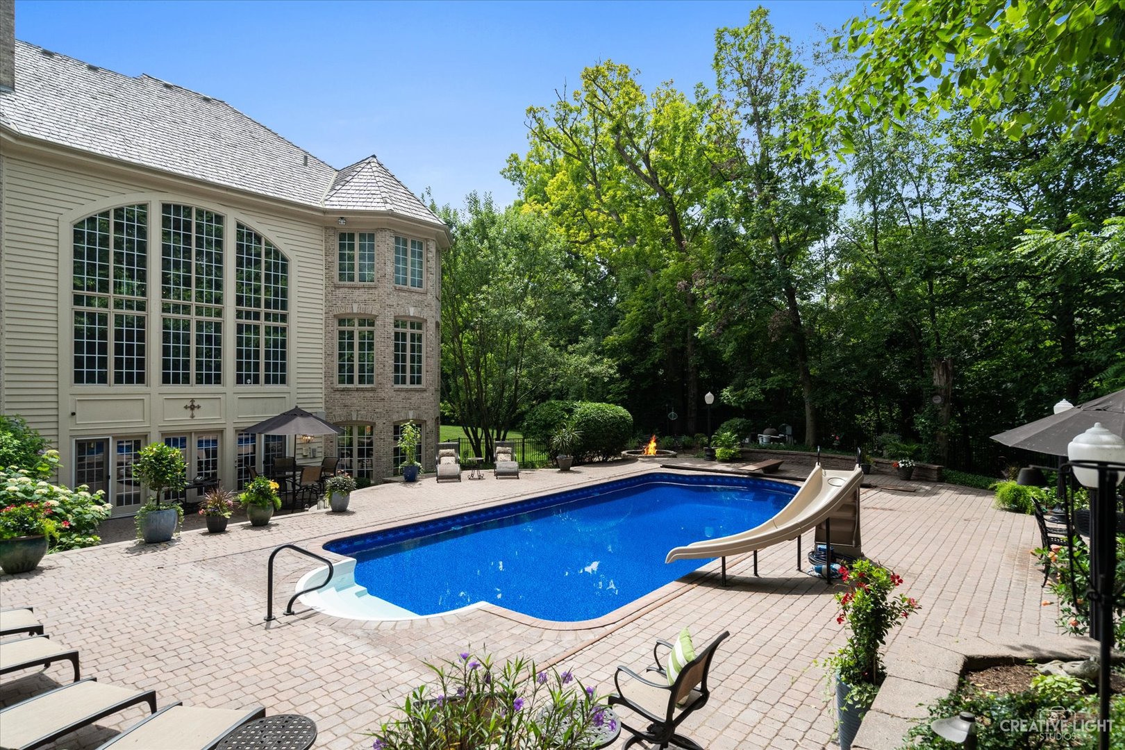 4N584 Hidden Oaks Road