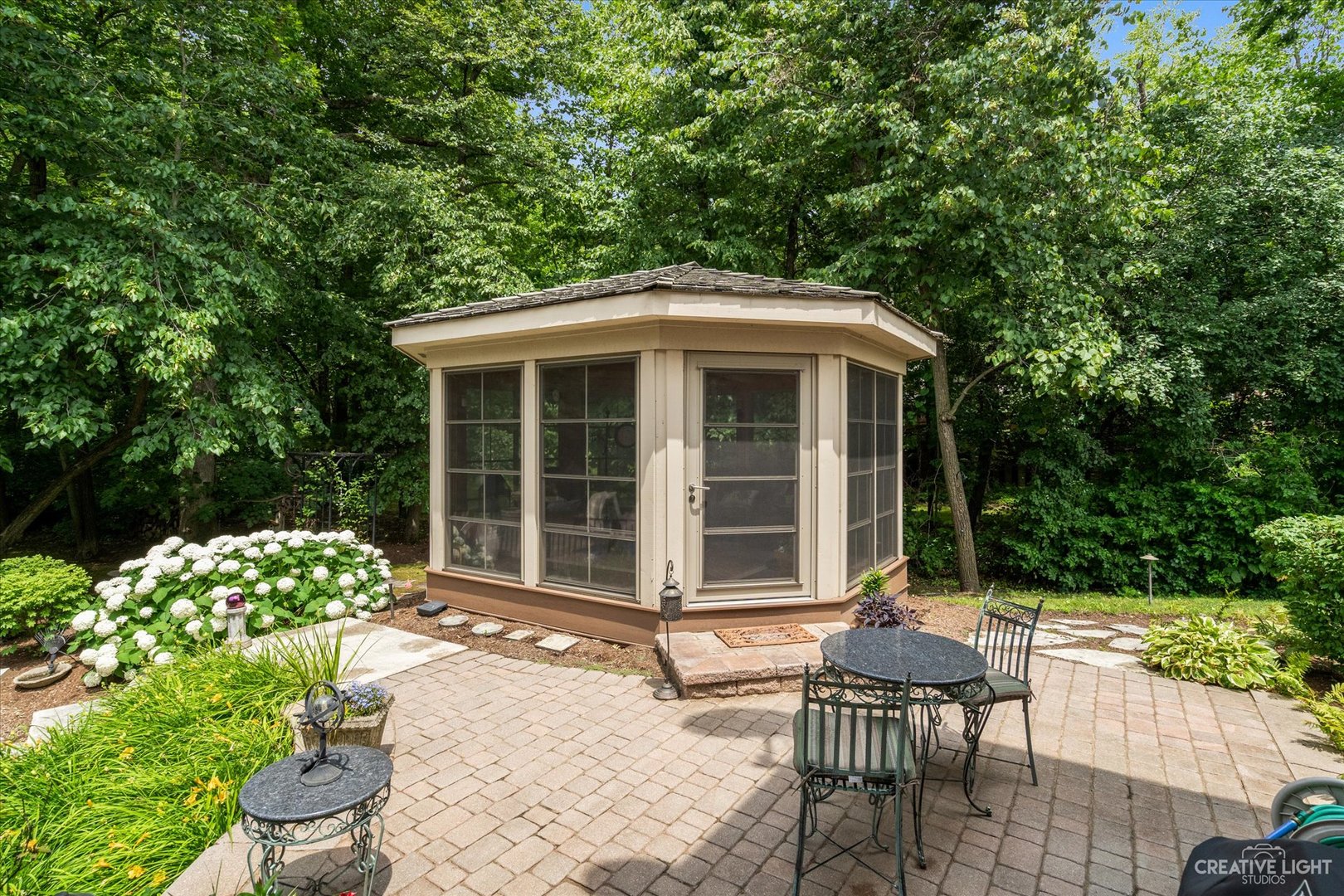 4N584 Hidden Oaks Road