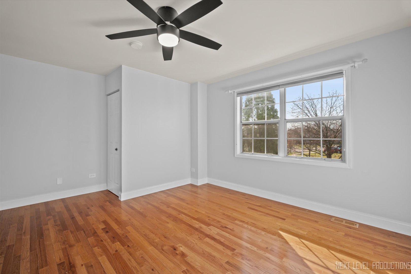 1184 Robin Drive