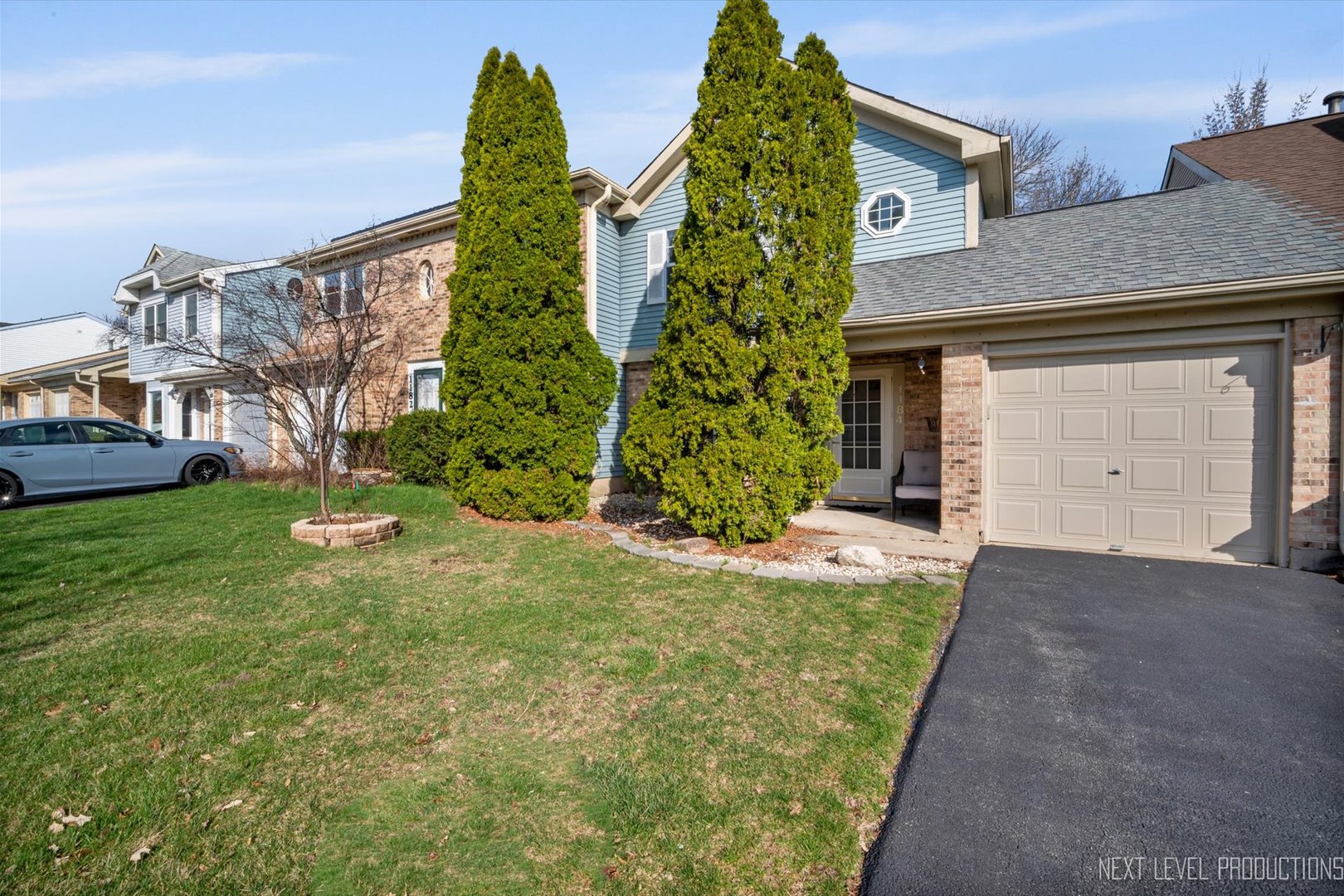 1184 Robin Drive