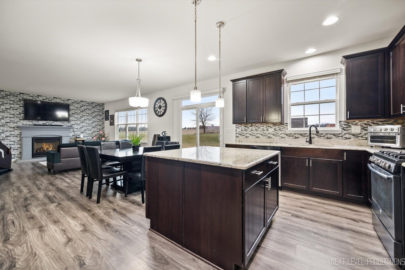 1160 Prairie Pointe Drive