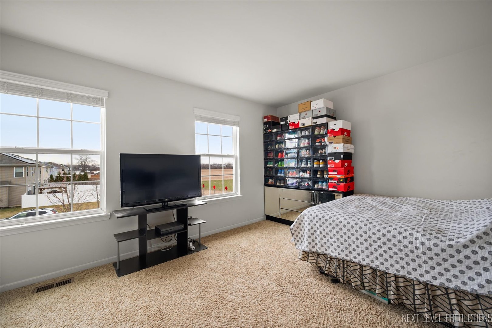 1160 Prairie Pointe Drive