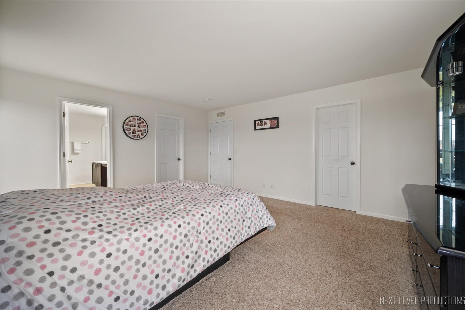 1160 Prairie Pointe Drive