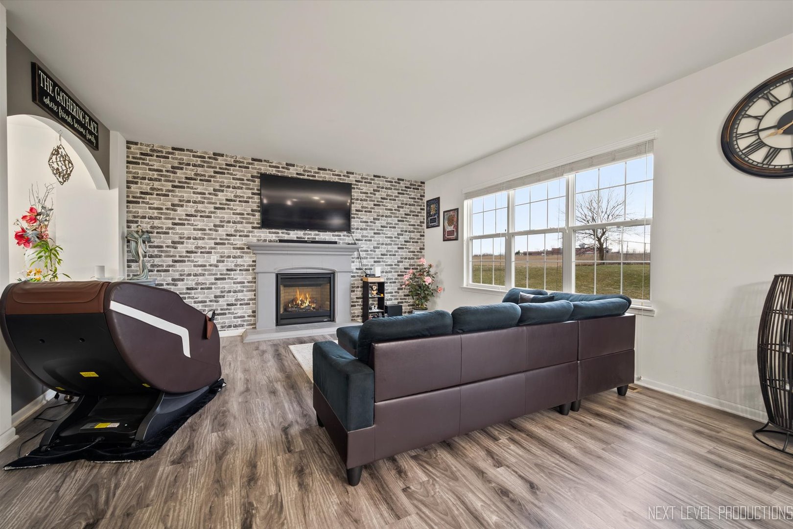 1160 Prairie Pointe Drive