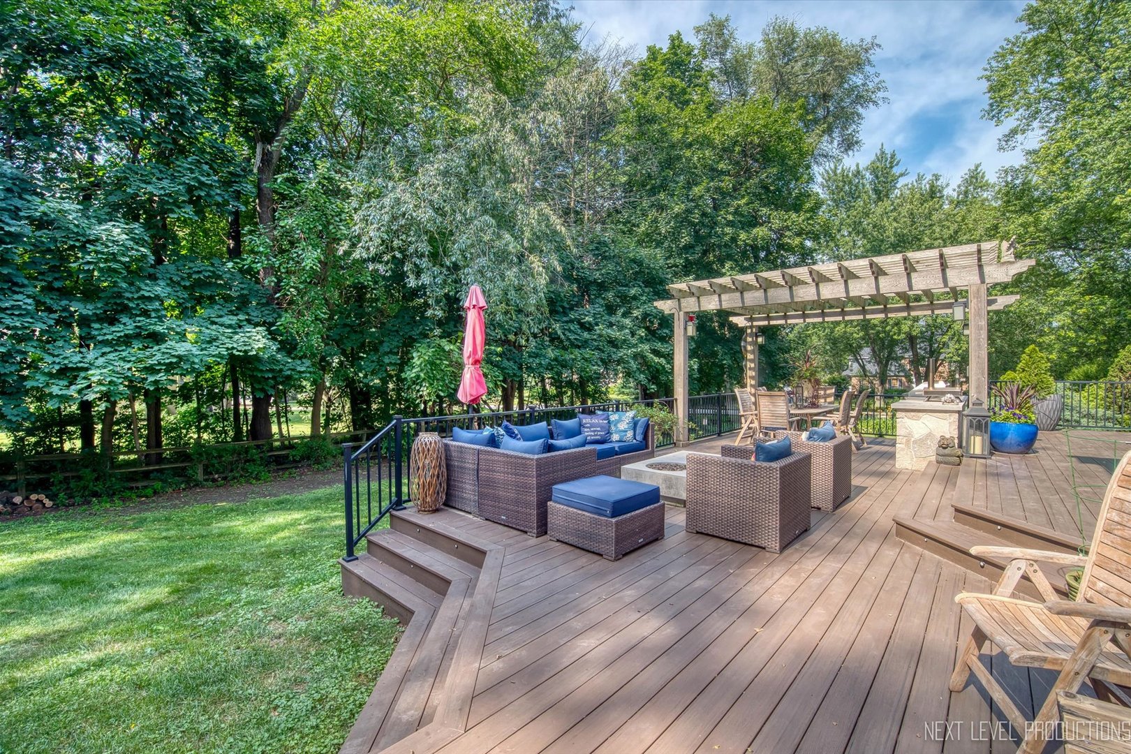 7N107 Hastings Drive