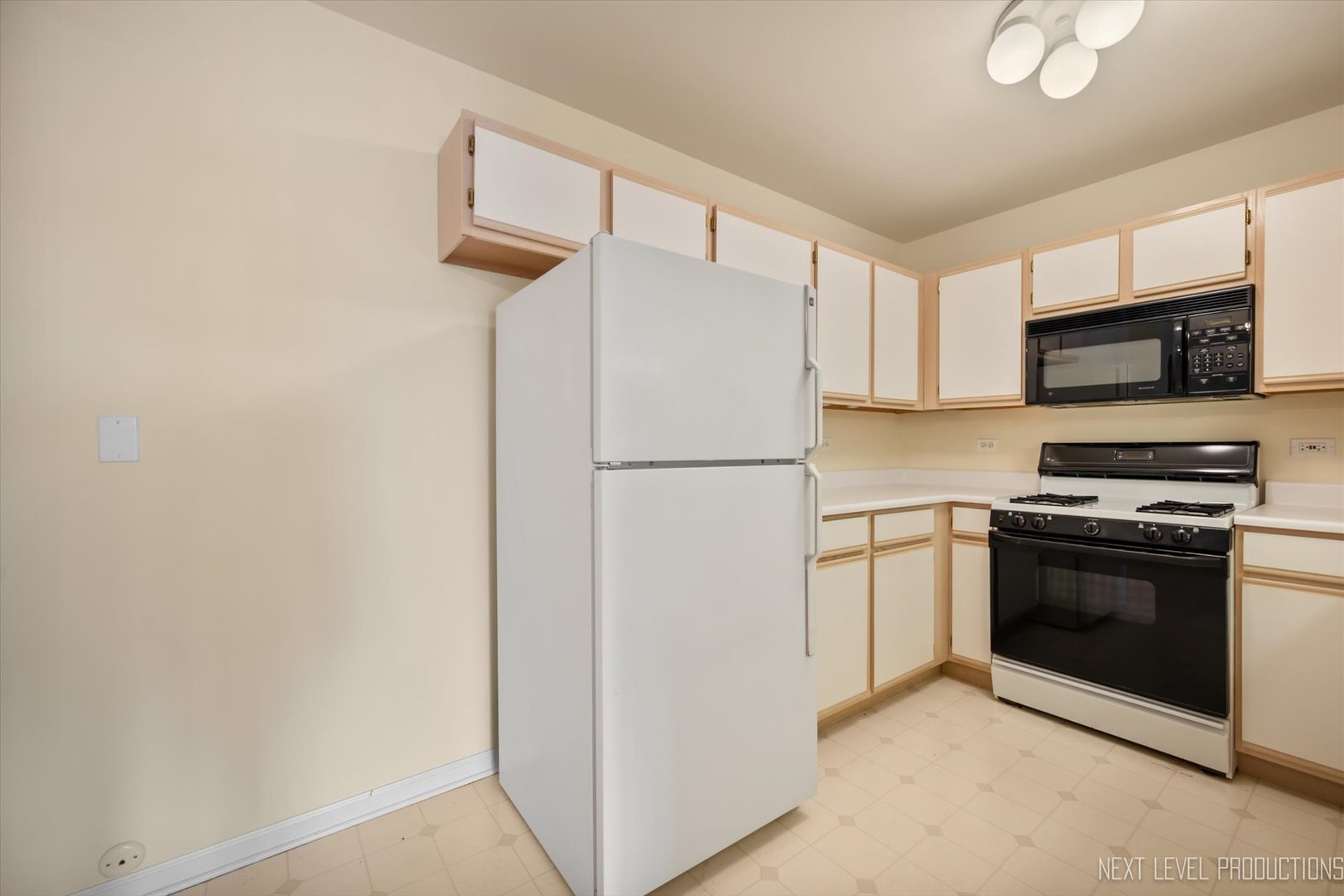 15 Hunt Club Drive Unit: 15