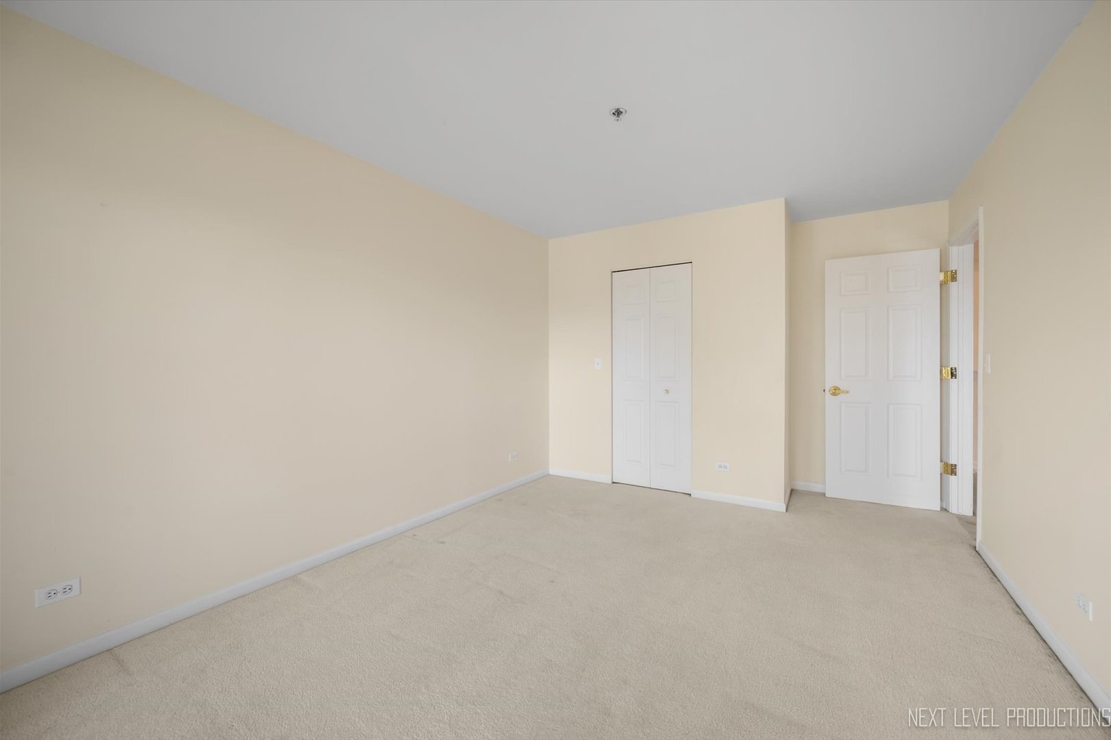 15 Hunt Club Drive Unit: 15