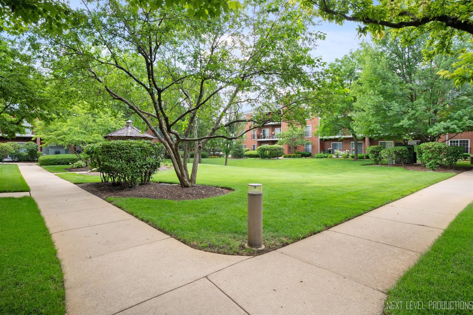 15 Hunt Club Drive Unit: 15