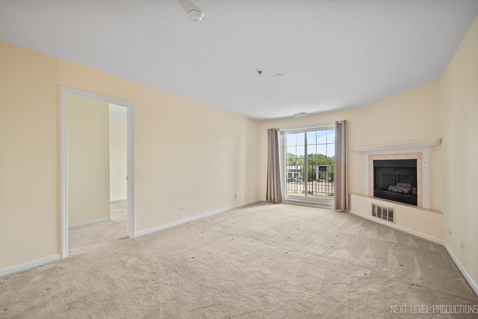 15 Hunt Club Drive Unit: 15