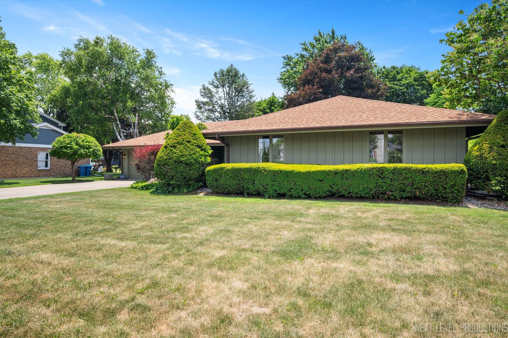 2050 Alschuler Drive